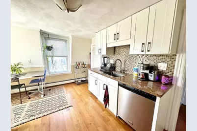 242 Princeton St #3, Boston, MA 02128 - Photo 5