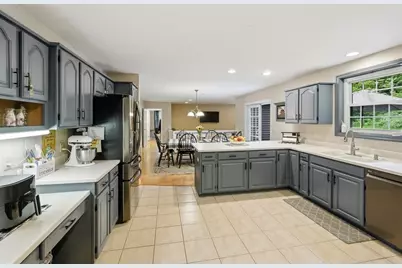 23 Brooks Xing, West Boylston, MA 01583 - Photo 11