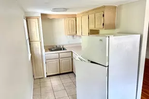 124 Salem St, Wakefield, MA 01880 - Photo 5