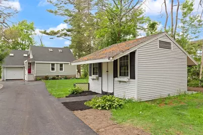 86 Lakeview Ave, Taunton, MA 02780 - Photo 35
