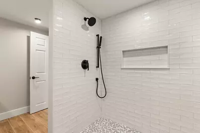 86 Lakeview Ave, Taunton, MA 02780 - Photo 23