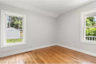 86 Lakeview Ave, Taunton, MA 02780 - Photo 19