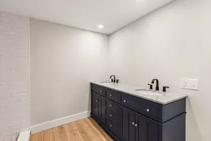 86 Lakeview Ave, Taunton, MA 02780 - Photo 21