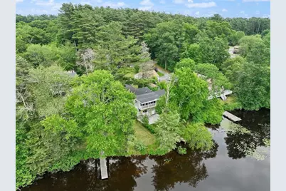 86 Lakeview Ave, Taunton, MA 02780 - Photo 1