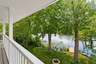 86 Lakeview Ave, Taunton, MA 02780 - Photo 5