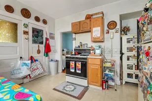 25 Howell St, Boston, MA 02125 - Photo 7