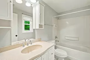 28 D Country Club Ln, Milford, MA 01757 - Photo 15
