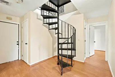 28D Country Club Ln #28D, Milford, MA 01757 - Photo 5