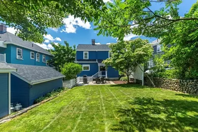 37 Sanborn Ave #SF, Boston, MA 02132 - Photo 3