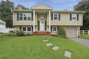 568 Lantern Ln, New Bedford, MA 02740 - Photo 1