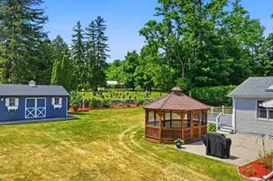 15 Tiffany Ln, Northampton, MA 01062 - Photo 5