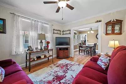 61 Sunnyside St, Boston, MA 02136 - Photo 5