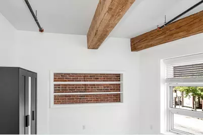 15 Kearney Sq #201, Lowell, MA 01852 - Photo 9