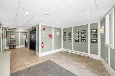 15 Kearney Sq #201, Lowell, MA 01852 - Photo 21