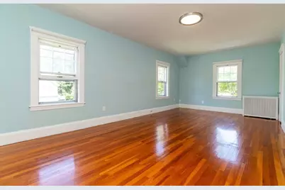 142 Jackson St, Newton, MA 02459 - Photo 13