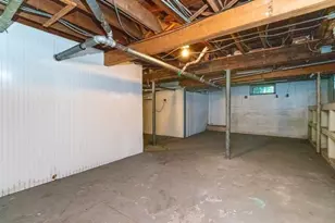 142 Jackson St, Newton, MA 02459 - Photo 33