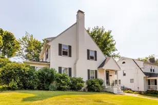 142 Jackson St, Newton, MA 02459 - Photo 37