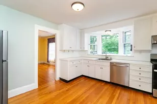 142 Jackson St, Newton, MA 02459 - Photo 3