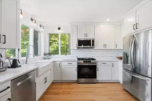 24 Cedarwood Rd, Boston, MA 02130 - Photo 13