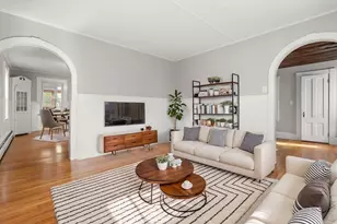 18 Hardy St, Danvers, MA 01923 - Photo 1