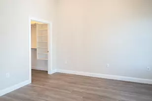 320 Middlesex Ave, Medford, MA 02155 - Photo 3