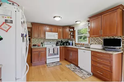 35 Blueberry Hill, Webster, MA 01570 - Photo 11