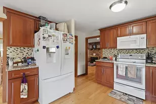 35 Blueberry Hill, Webster, MA 01570 - Photo 13