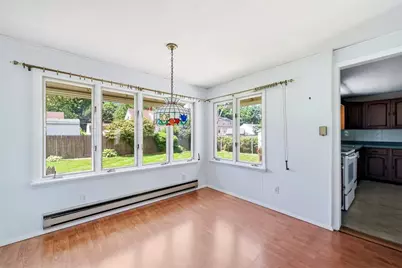 92 Massreco St, Springfield, MA 01109 - Photo 3