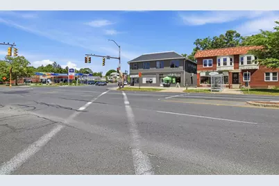 752 Sumner Ave, Springfield, MA 01108 - Photo 5