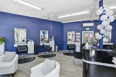 752 Sumner Ave, Springfield, MA 01108 - Photo 9