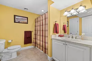 894 Liberty St, Braintree, MA 02184 - Photo 25