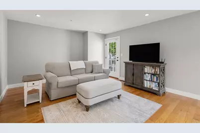 61 Valley St #1, Wakefield, MA 01880 - Photo 13