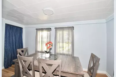 106 Suffolk St, Springfield, MA 01109 - Photo 11