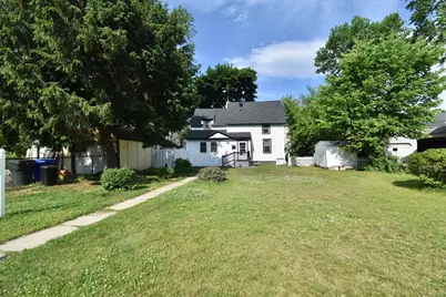 106 Suffolk St, Springfield, MA 01109 - Photo 1