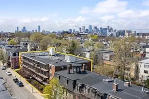 880 E 4th St, Boston, MA 02127 - Photo 9
