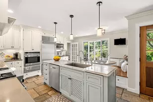 69 Gale Rd, Swampscott, MA 01907 - Photo 9