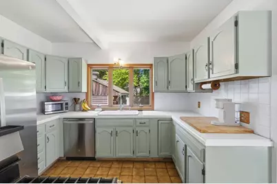 917 Newman Ave, Seekonk, MA 02771 - Photo 11