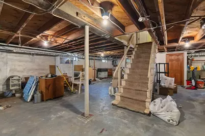 27 Kinnicutt Rd, Worcester, MA 01602 - Photo 25