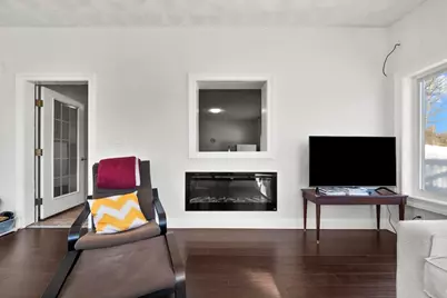 6 Fairlawn Road, Burlington, MA 01803 - Photo 5