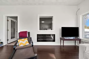 6 Fairlawn Rd, Burlington, MA 01803 - Photo 5