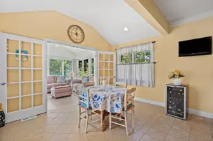 894 Liberty St, Braintree, MA 02184 - Photo 9