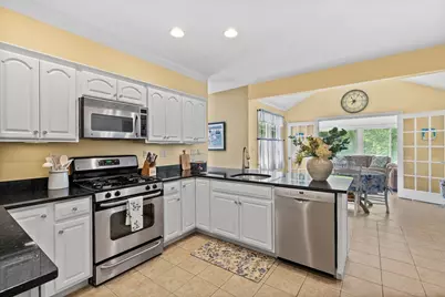 894 Liberty Street #6, Braintree, MA 02184 - Photo 13