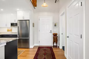25 Pond St, Amesbury, MA 01913 - Photo 11