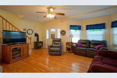 103 Tucker St, Fall River, MA 02724 - Photo 15