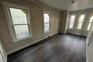 162 Sawyer St, New Bedford, MA 02746 - Photo 11