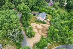 3 Pudding St, Uxbridge, MA 01569 - Photo 1