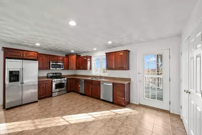 6 Fairlawn Road, Burlington, MA 01803 - Photo 5