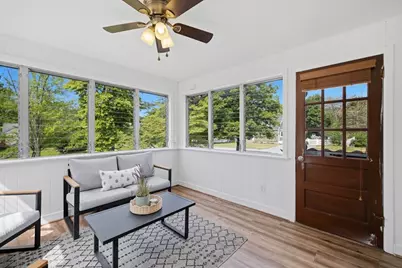 9 Claude Rd, Chelmsford, MA 01824 - Photo 3
