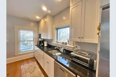 56 Saint James Cir #2, Newton, MA 02458 - Photo 5