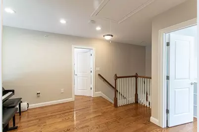 64 Evergreen Avenue #8, Bedford, MA 01730 - Photo 23